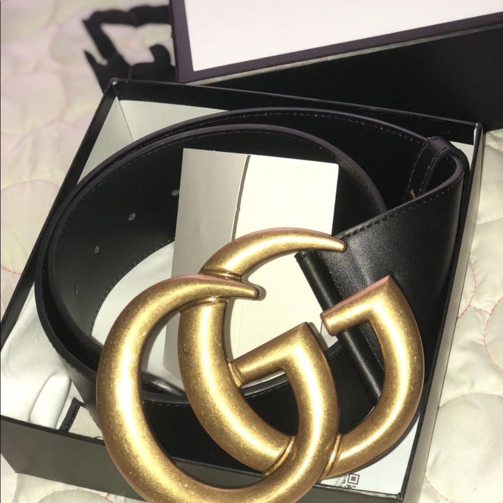 Jumbo wide Gucci belt